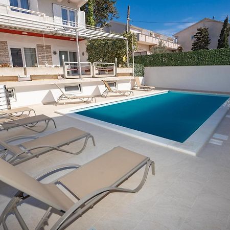 Rooms Magnolia With Pool Novalja Dış mekan fotoğraf