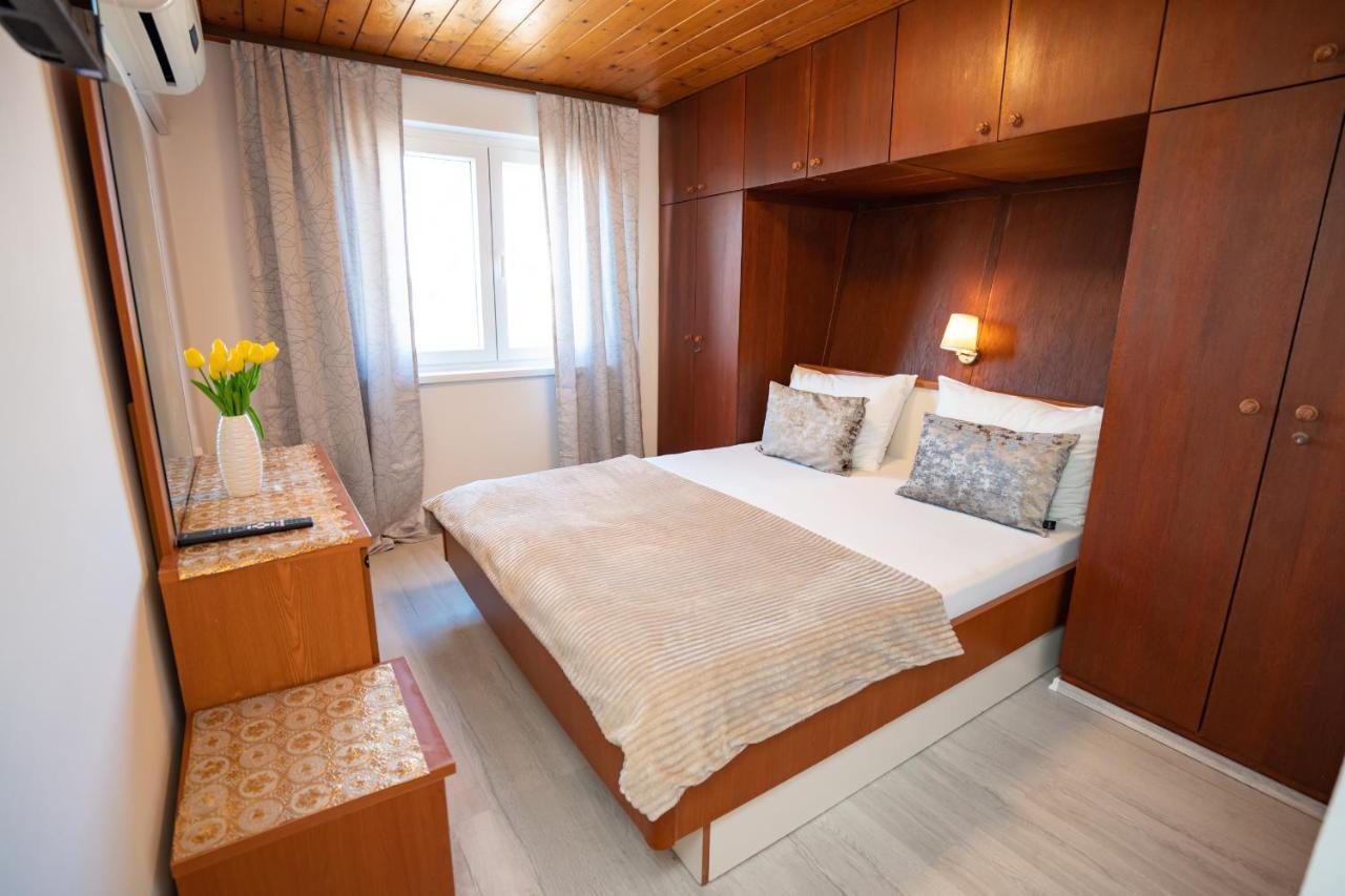 Rooms Magnolia With Pool Novalja Dış mekan fotoğraf