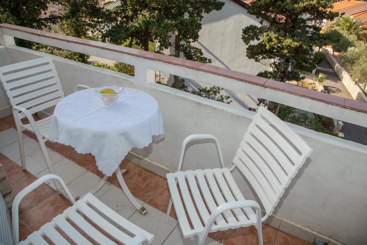 Rooms Magnolia With Pool Novalja Dış mekan fotoğraf